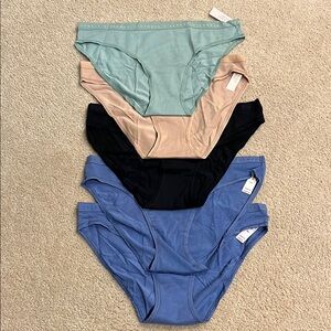 5 NWT Victorias Secret Underwear